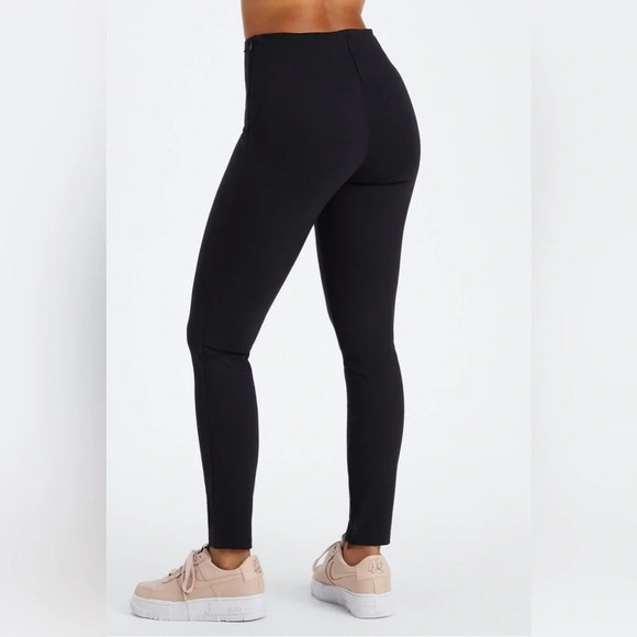 Fabletics 24/7 Skinny Pant black with side zipper size S NWT - Picture 2 of 14